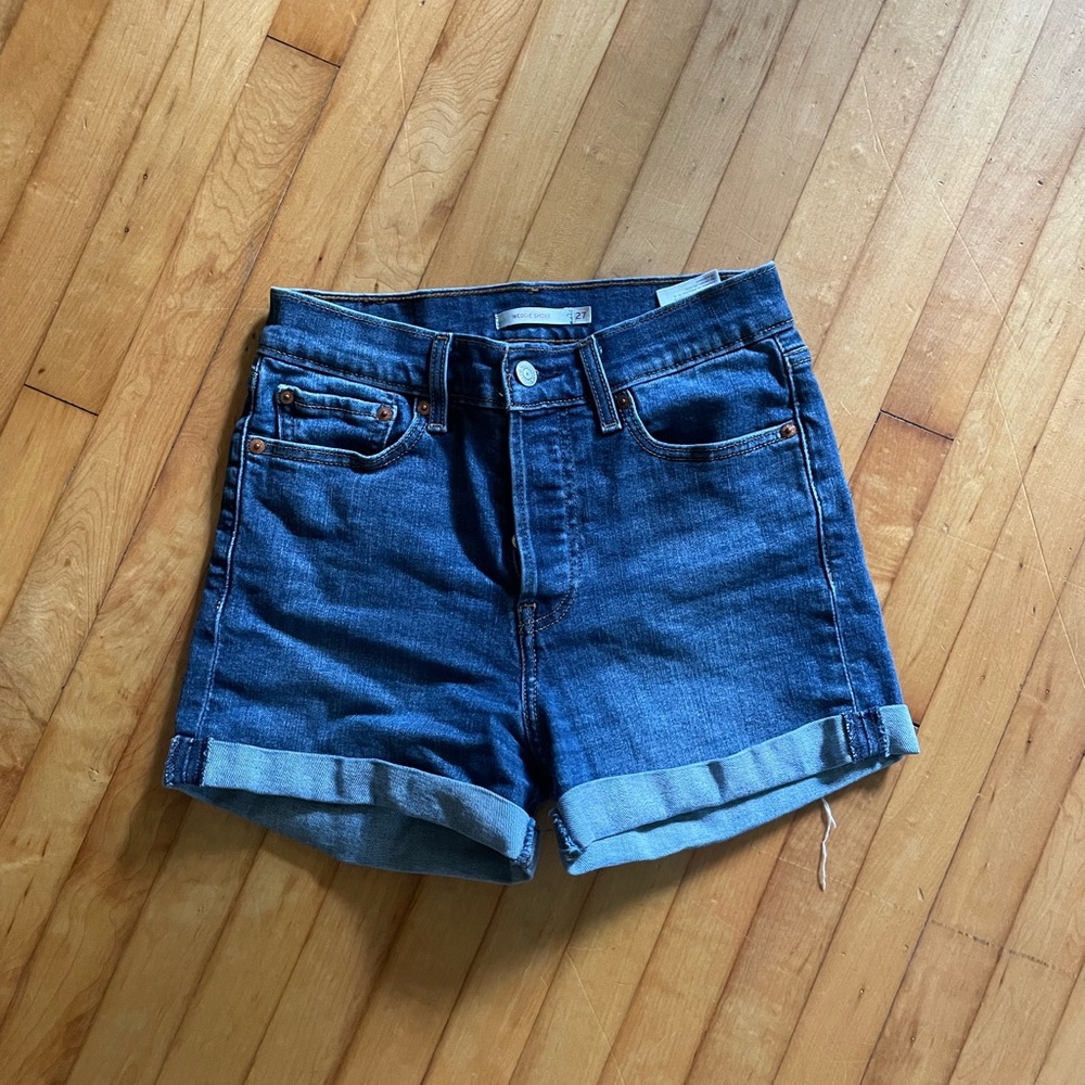 Levi’s Wedgie Short